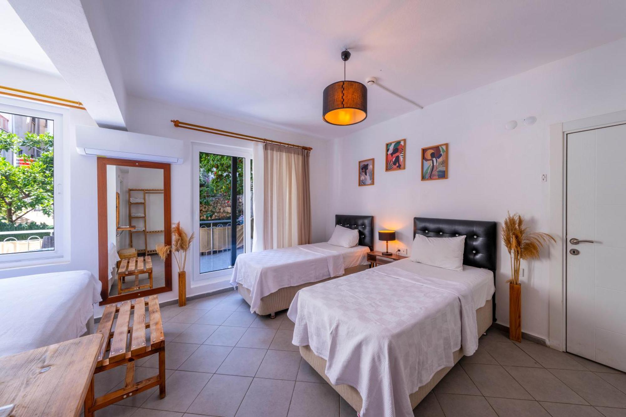 Larex Aparthotel