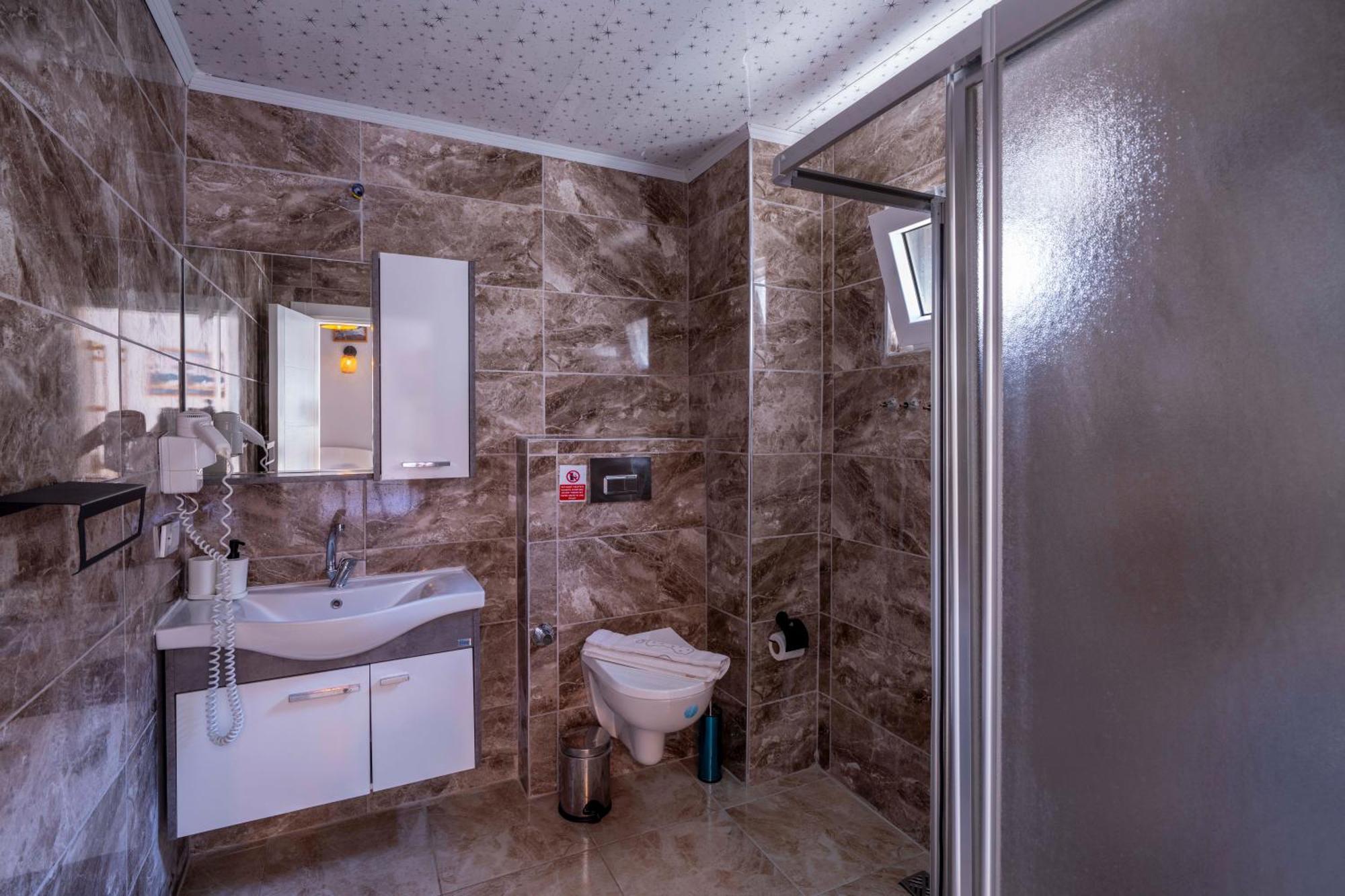 Larex Aparthotel